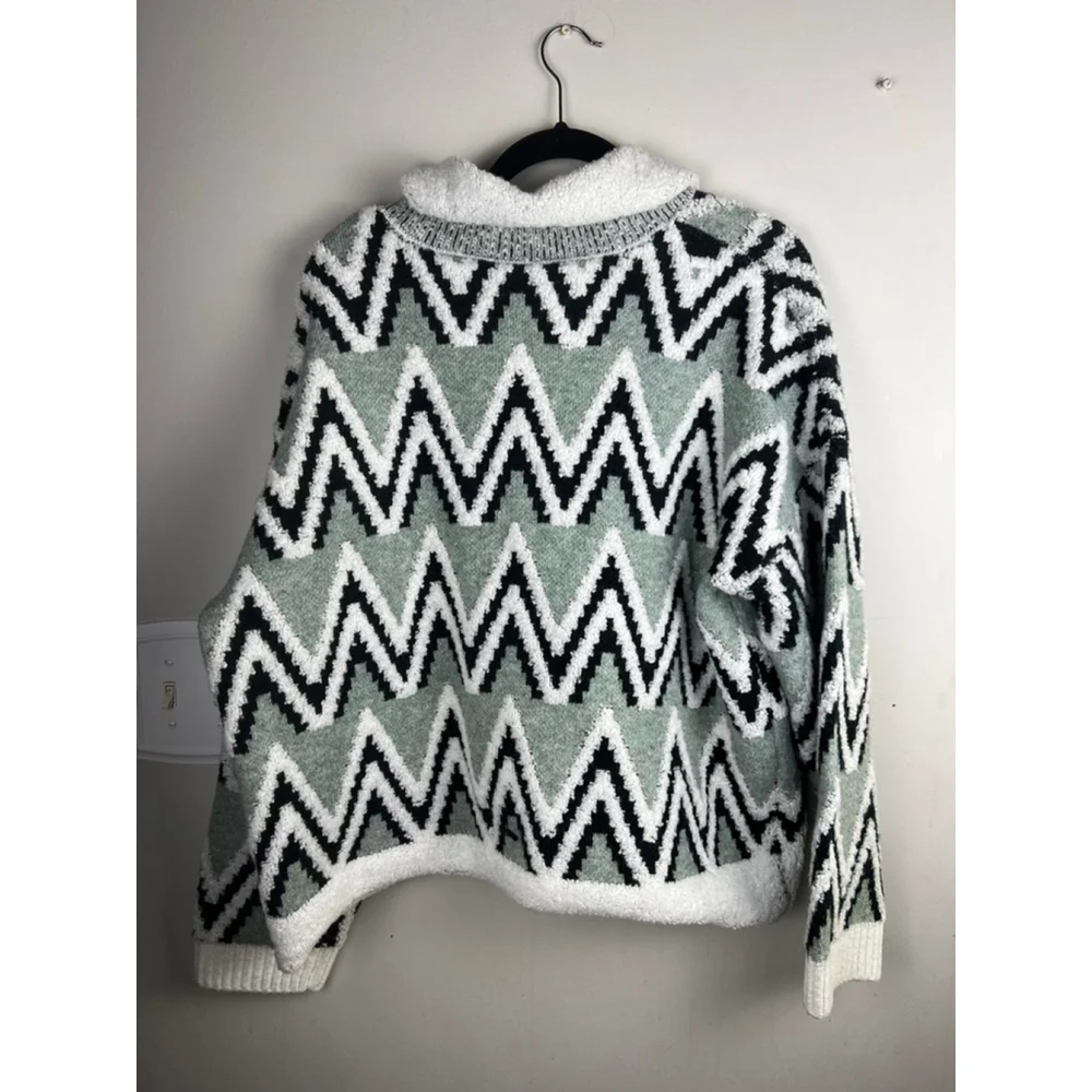Saturday Sunday by Anthropologie Chevron Boucle Knit Cardigan Jacket Size Large - Picture 9 of 9